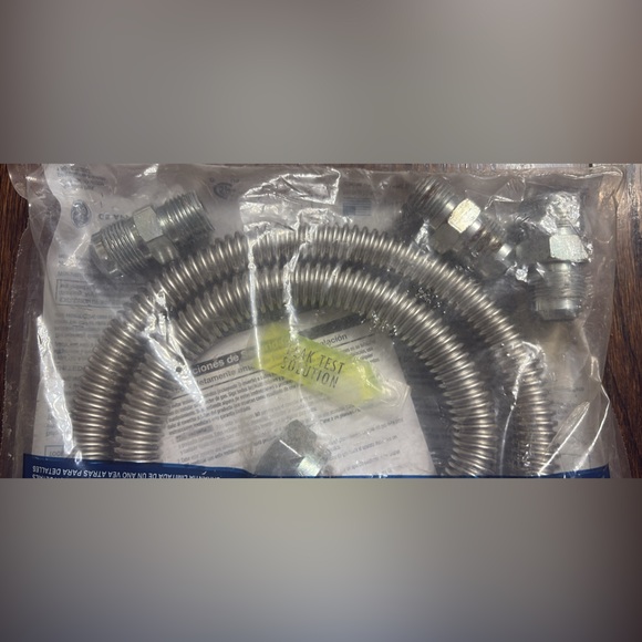 GE Gas Range Installation Kit (Model PM15X103)
Universal fit - Picture 5 of 7